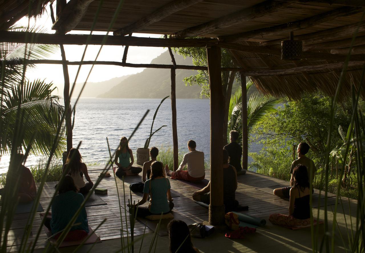 Apoyo Lodge La Laguna Buitenkant foto