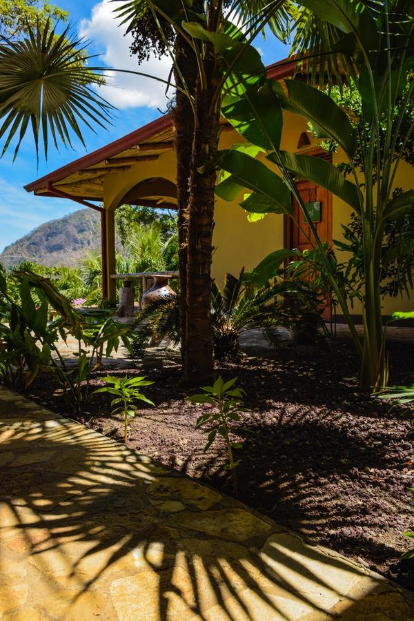 Apoyo Lodge La Laguna Buitenkant foto
